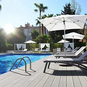 apartamentos-tivoli-playa-den-bossa-ibiza.balearic-islands.net/